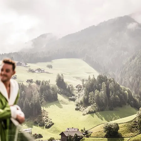 Viel Nois Hotel Funes (Bolzano)